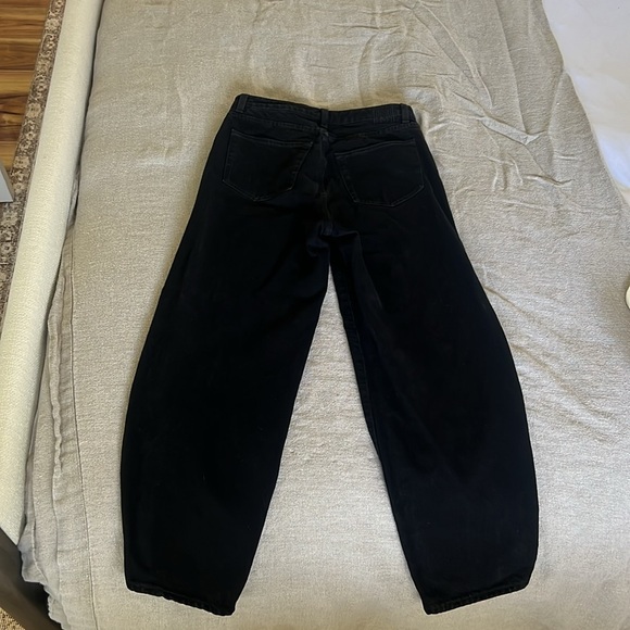 Toteme Barrel Leg Jeans - Black - Picture 7 of 10